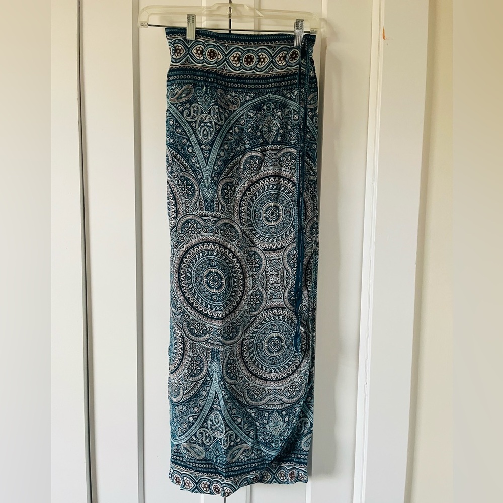NWOT Thai Wrap Skirt